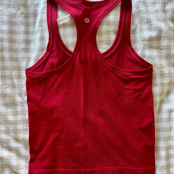Lululemon Swiftly Tech Racerback - Picture 2 of 4